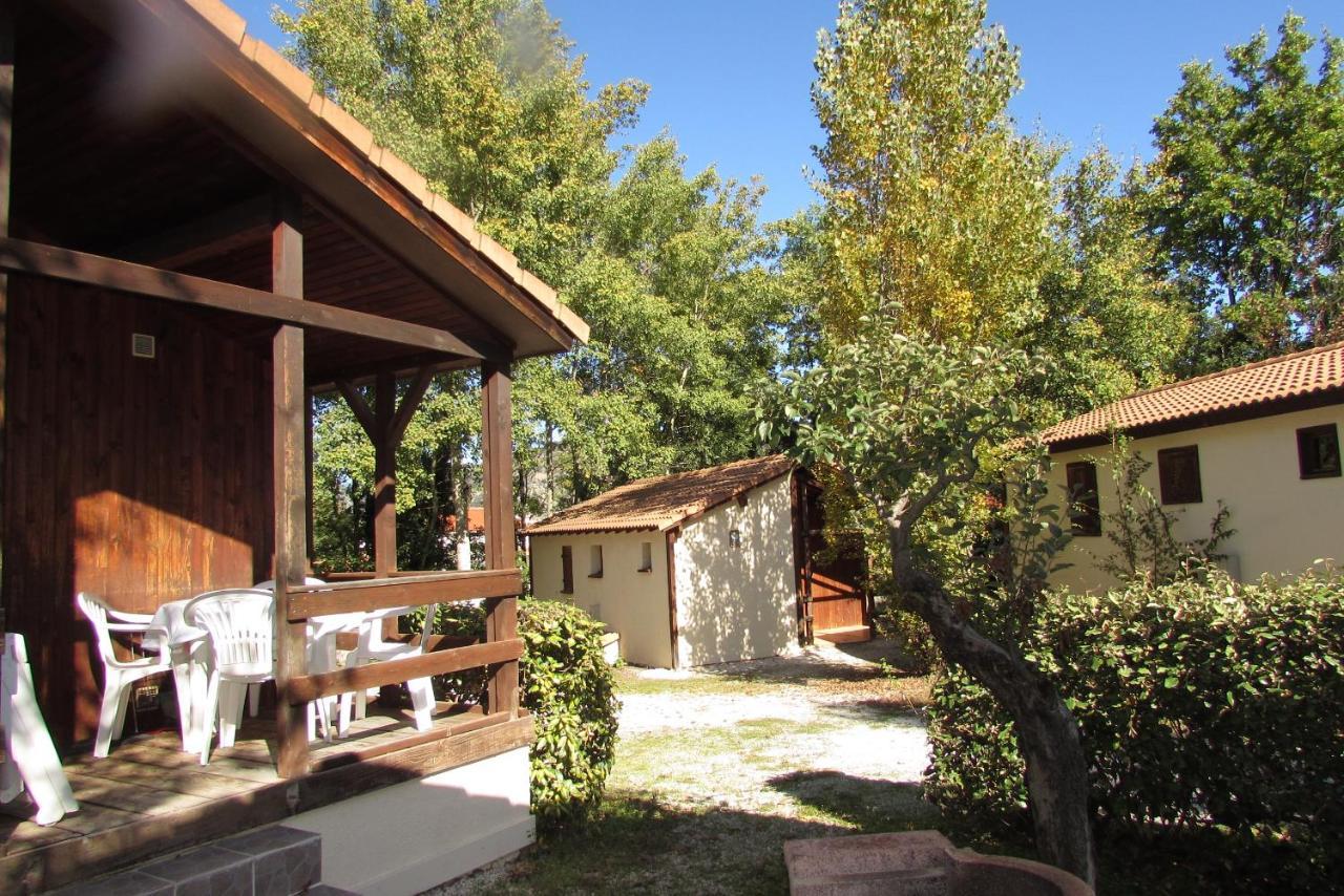 Les Chalets Du Verger Des Ascarines Corneilla-de-Conflent Zewnętrze zdjęcie